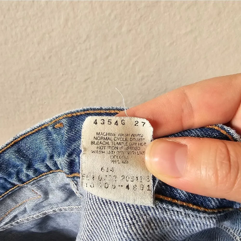 Vintage Levis 2002 Regular Fit Straight Leg Jeans W36 L30